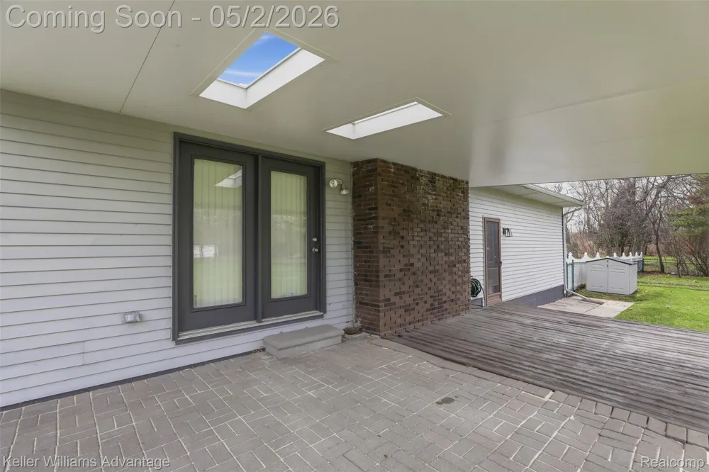 28800 Sibley Road Huron Charter Township, MI 48174