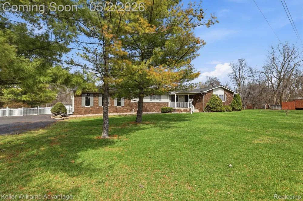 28800 Sibley Road Huron Charter Township, MI 48174