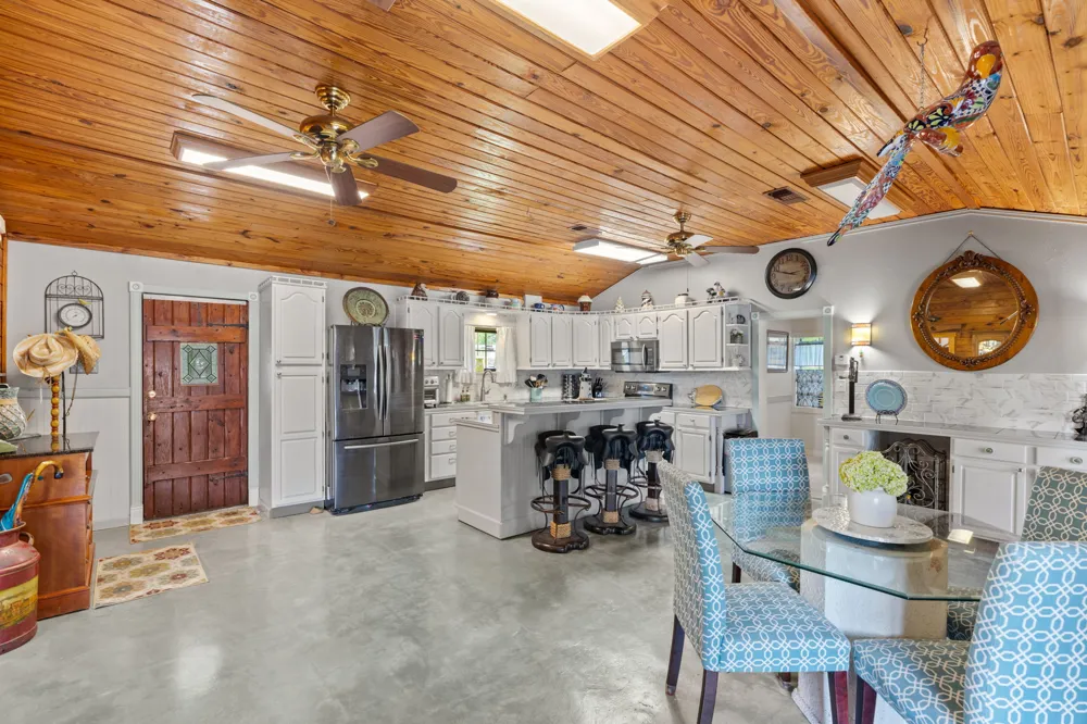 327 Mountain View Drive Sunrise Beach, TX 78643