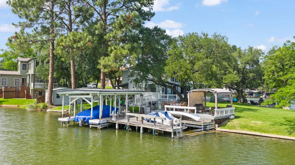 327 Mountain View Drive Sunrise Beach, TX 78643