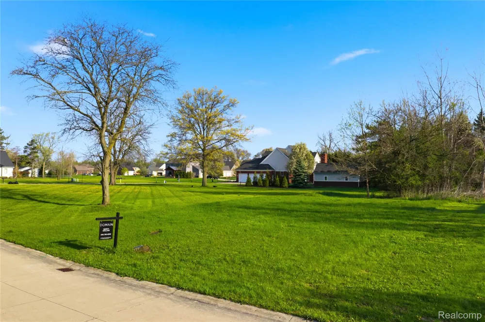 8946 Potowatomi Drive Grosse Ile Township, MI 48138