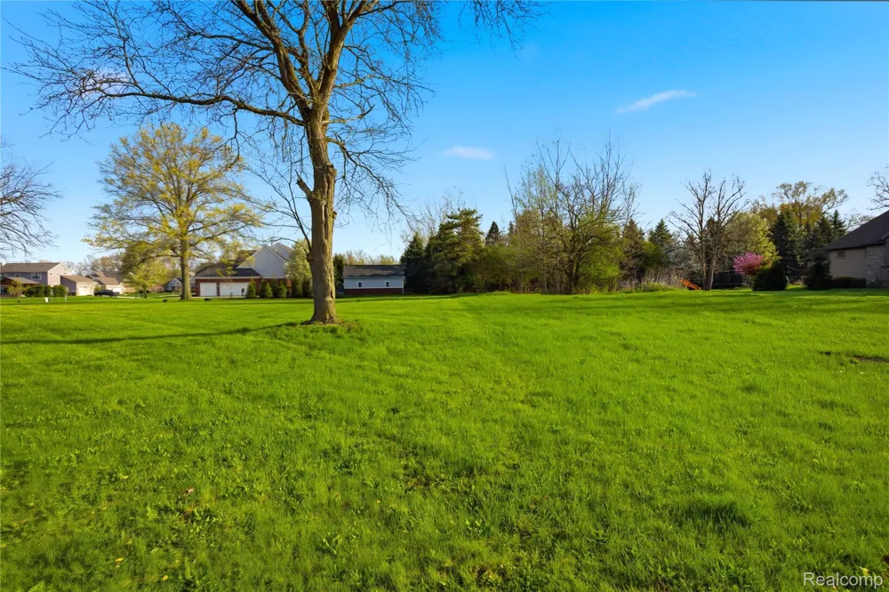 8946 Potowatomi Drive Grosse Ile Township, MI 48138