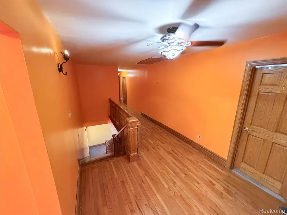 703 Saint John Street Wyandotte City, MI 48192