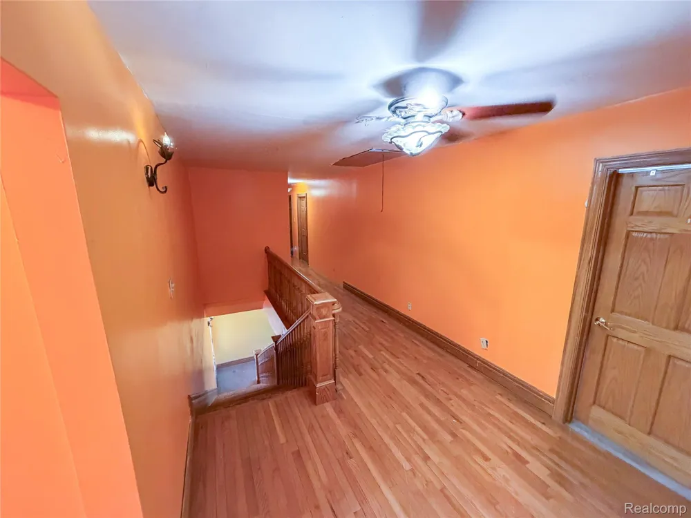 703 Saint John Street Wyandotte City, MI 48192