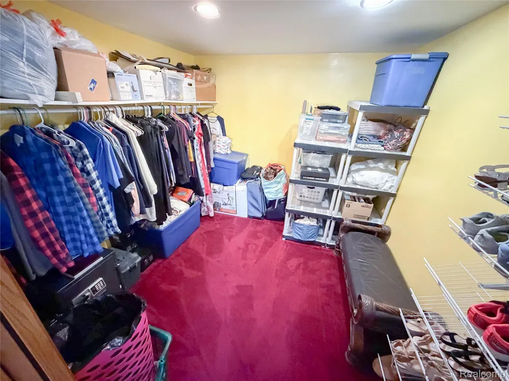 703 Saint John Street Wyandotte City, MI 48192