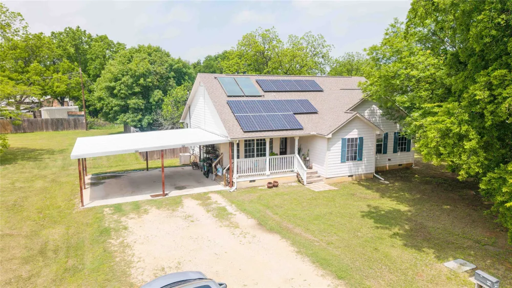 306 Owens Street Bridgeport, TX 76426