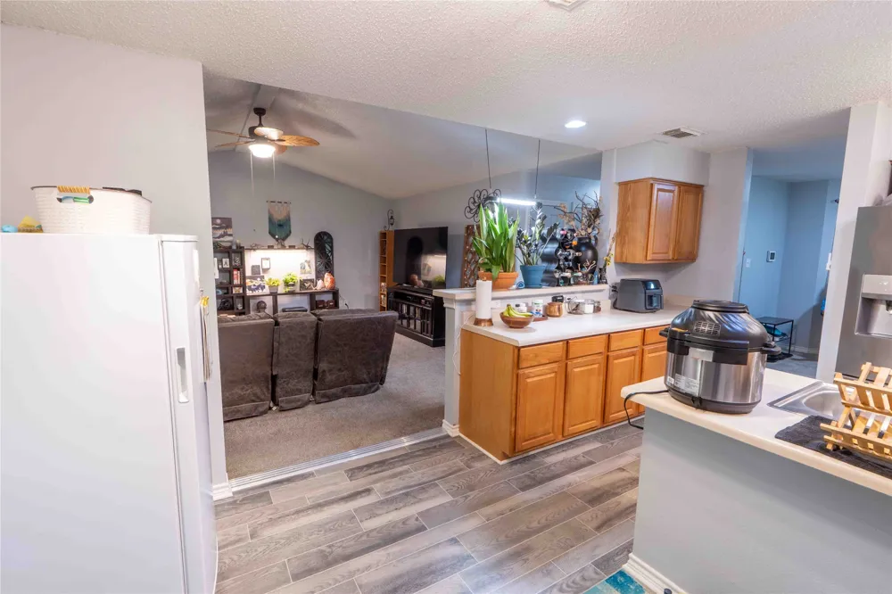 306 Owens Street Bridgeport, TX 76426