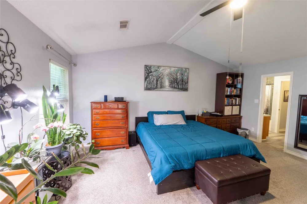 306 Owens Street Bridgeport, TX 76426