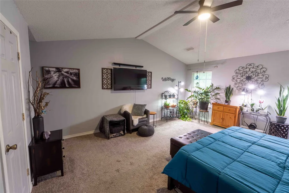 306 Owens Street Bridgeport, TX 76426