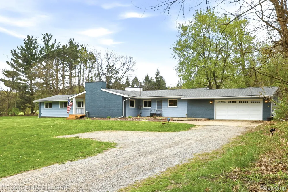 12452 Canada Road Birch Run Township, MI 48415