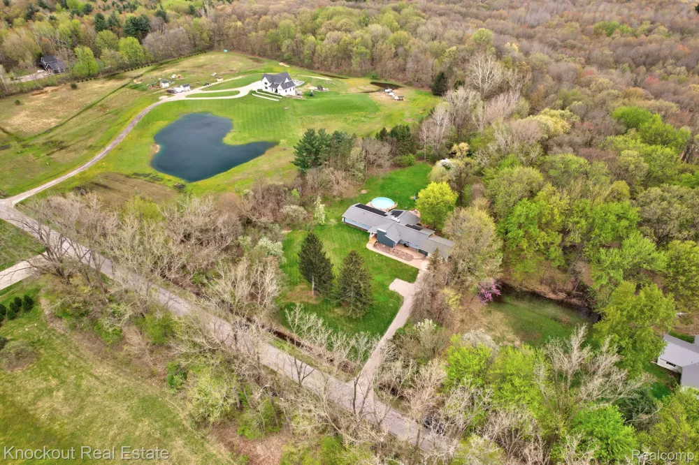 12452 Canada Road Birch Run Township, MI 48415