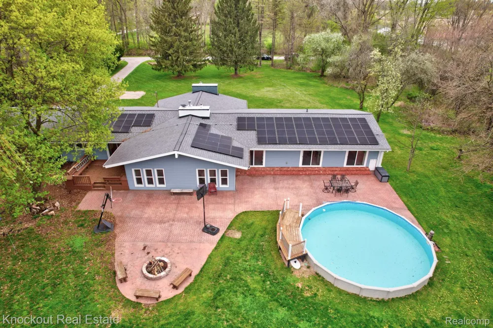 12452 Canada Road Birch Run Township, MI 48415