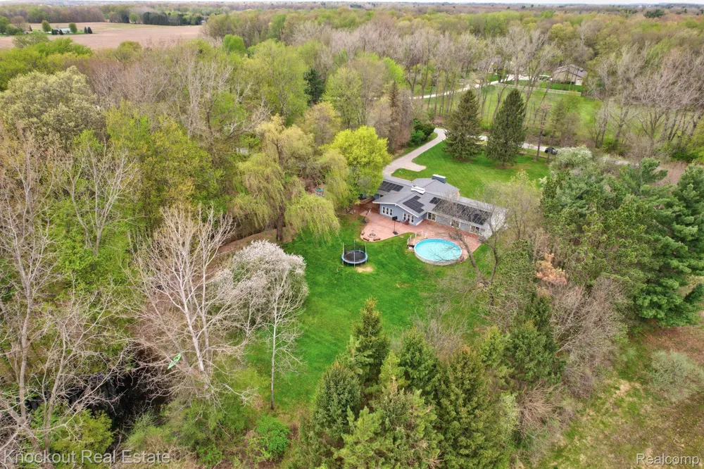 12452 Canada Road Birch Run Township, MI 48415
