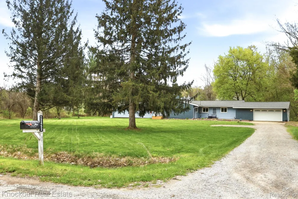 12452 Canada Road Birch Run Township, MI 48415