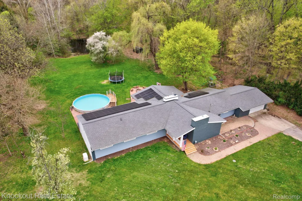 12452 Canada Road Birch Run Township, MI 48415