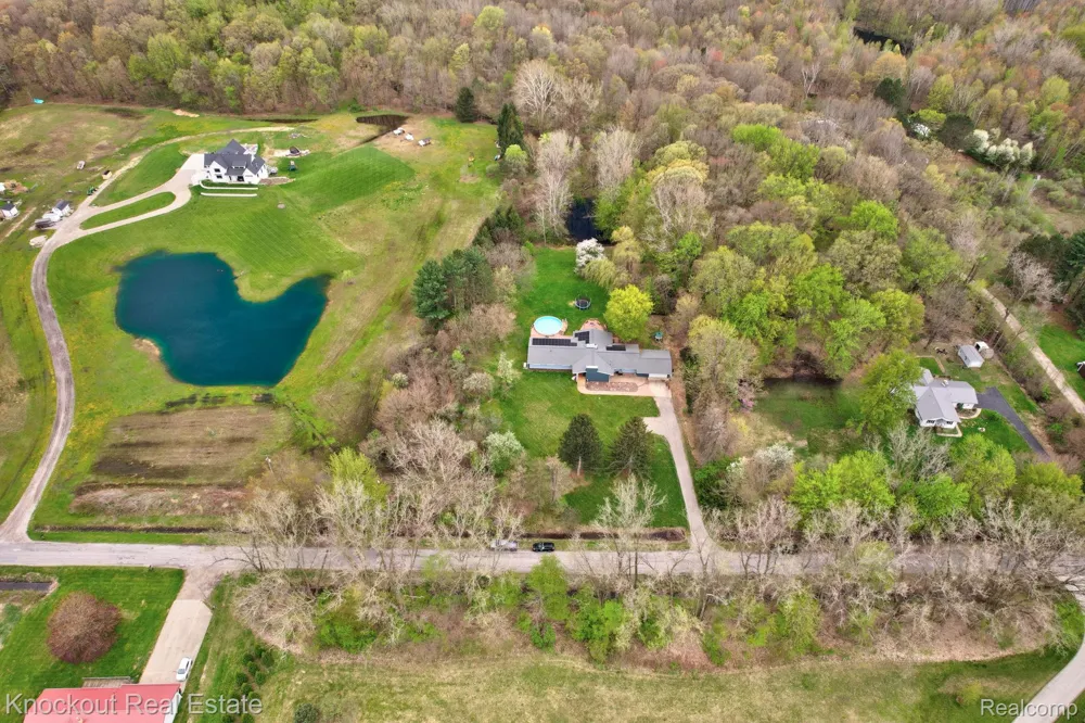 12452 Canada Road Birch Run Township, MI 48415