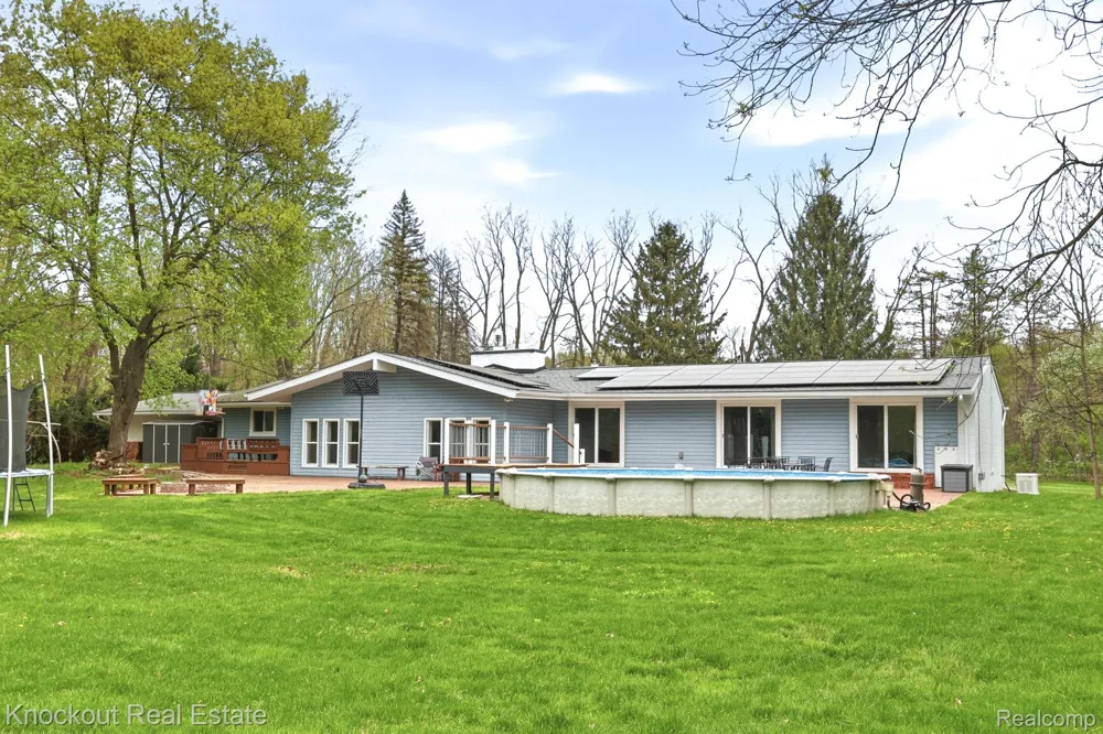 12452 Canada Road Birch Run Township, MI 48415