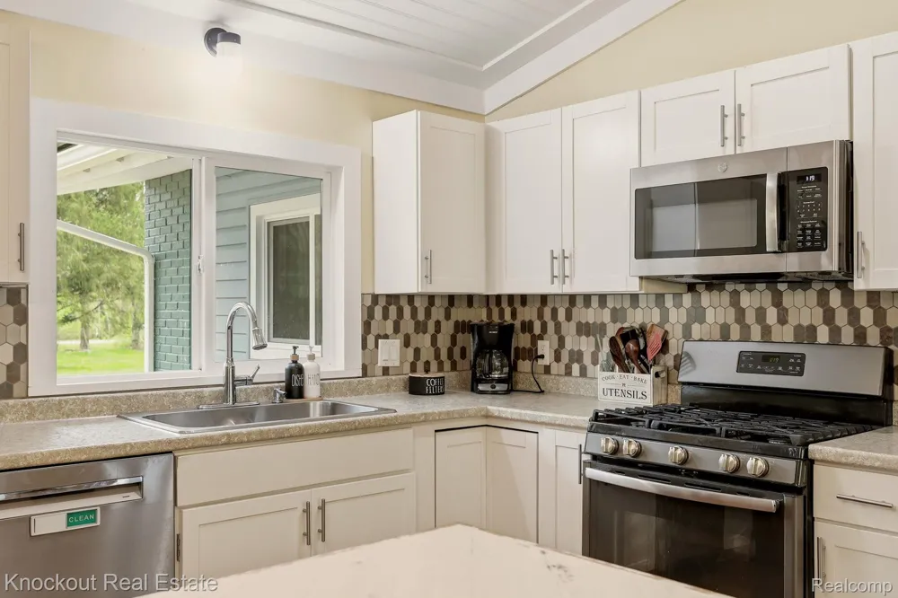 12452 Canada Road Birch Run Township, MI 48415