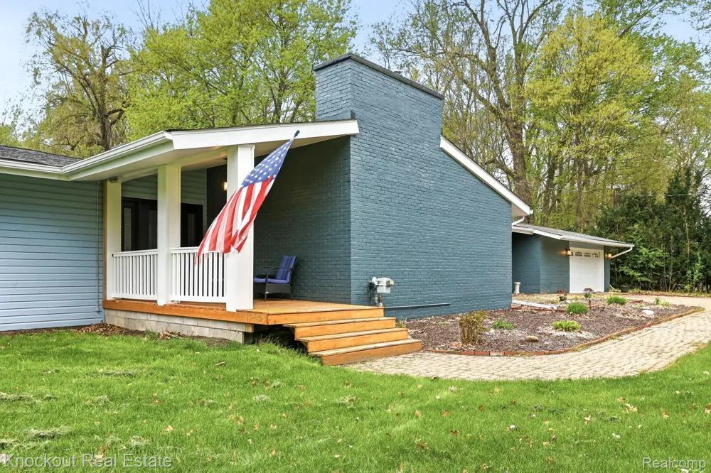 12452 Canada Road Birch Run Township, MI 48415