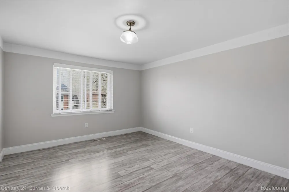 862 Main Street Milford Village, MI 48381