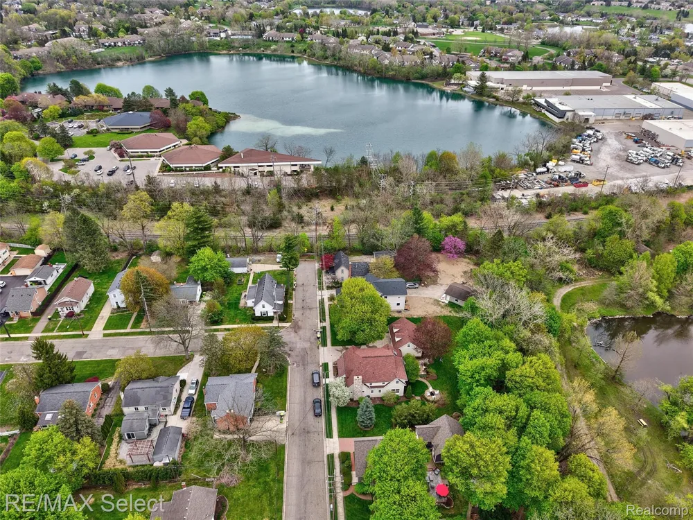 452 Butler Street Northville City, MI 48167