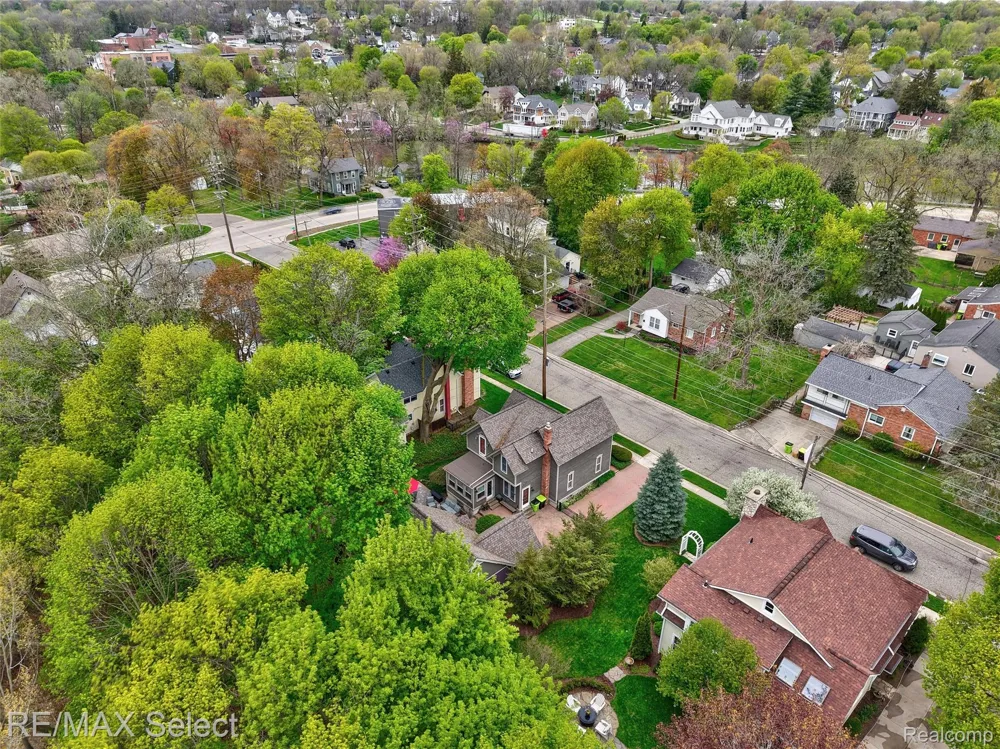 452 Butler Street Northville City, MI 48167