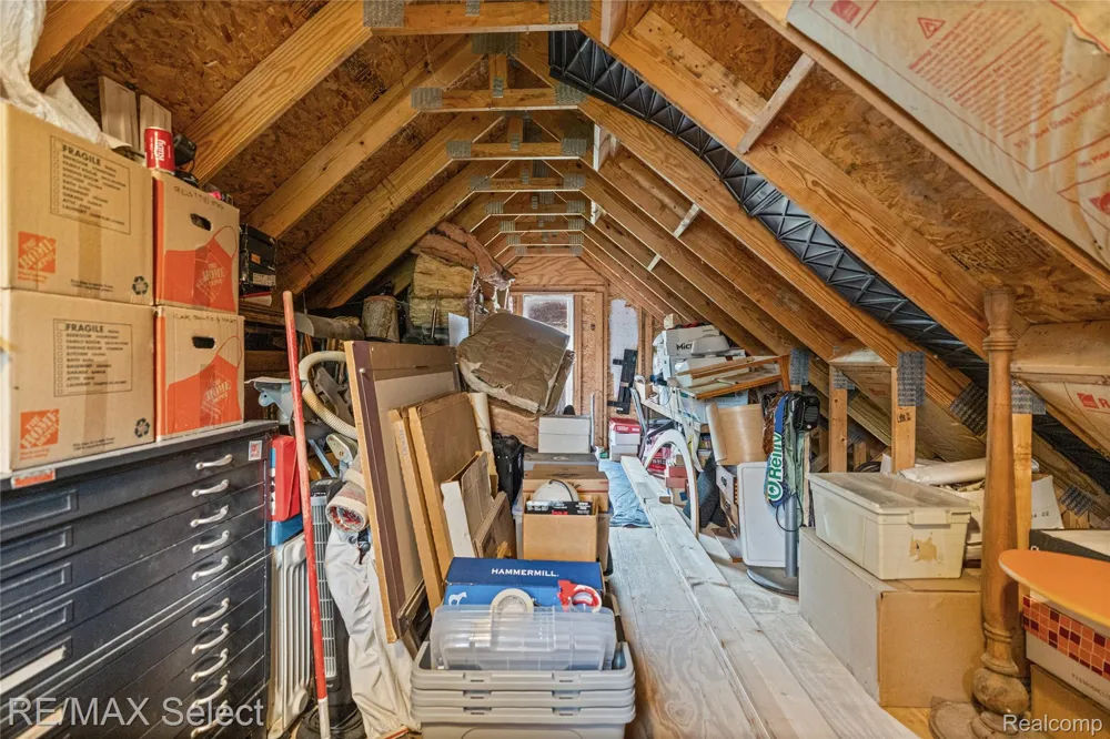 452 Butler Street Northville City, MI 48167
