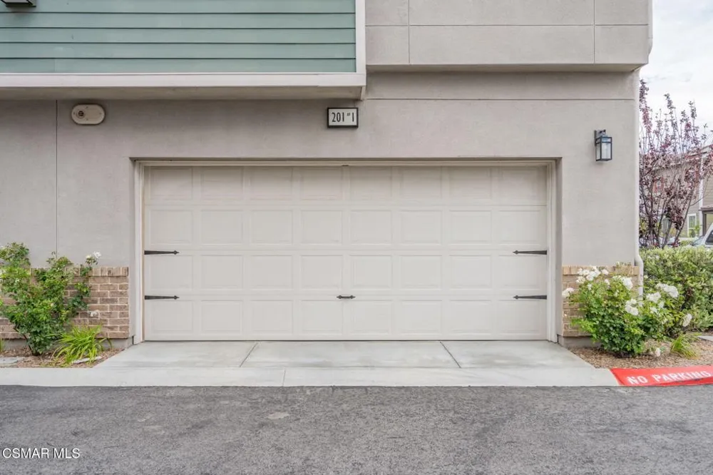 201 Red Brick Drive #1 Simi Valley, CA 93065