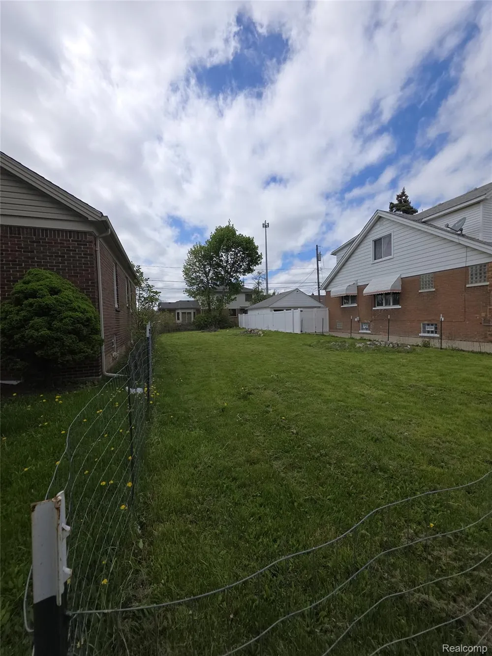 7309 Ternes Street Dearborn City, MI 48126