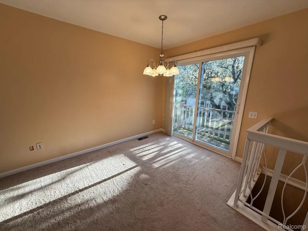 2761 Fox Hollow Court Orion Charter Township, MI 48360