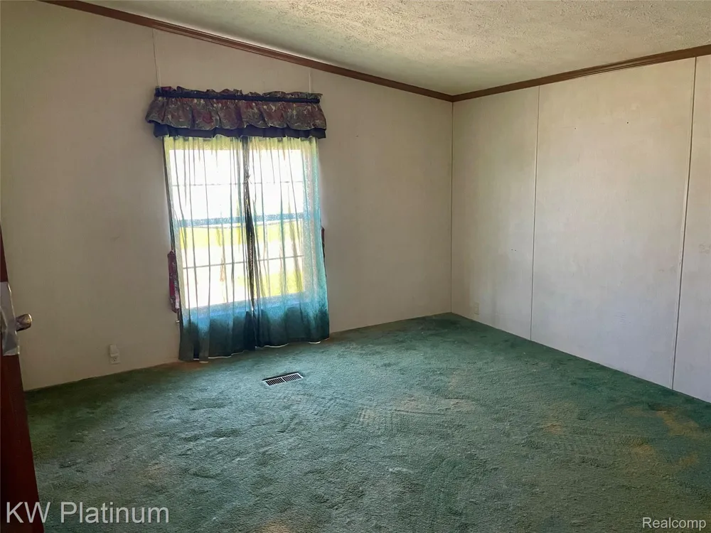 9691 Stoneypointe Drive Ira Township, MI 48023