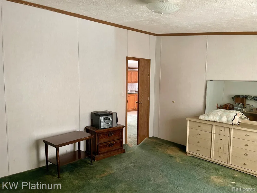 9691 Stoneypointe Drive Ira Township, MI 48023