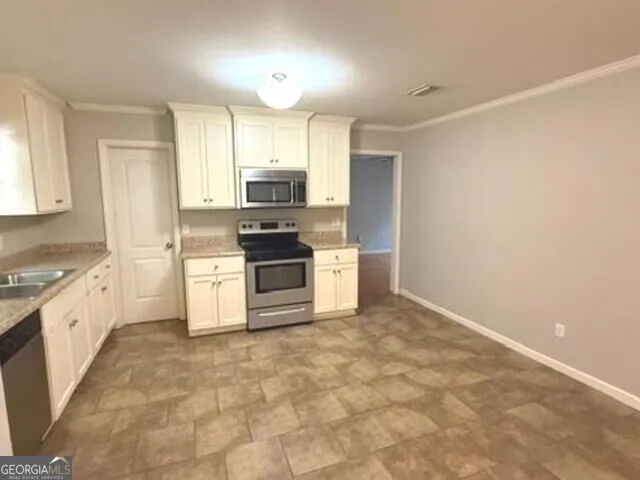 125 Starr Tifton, GA 31794