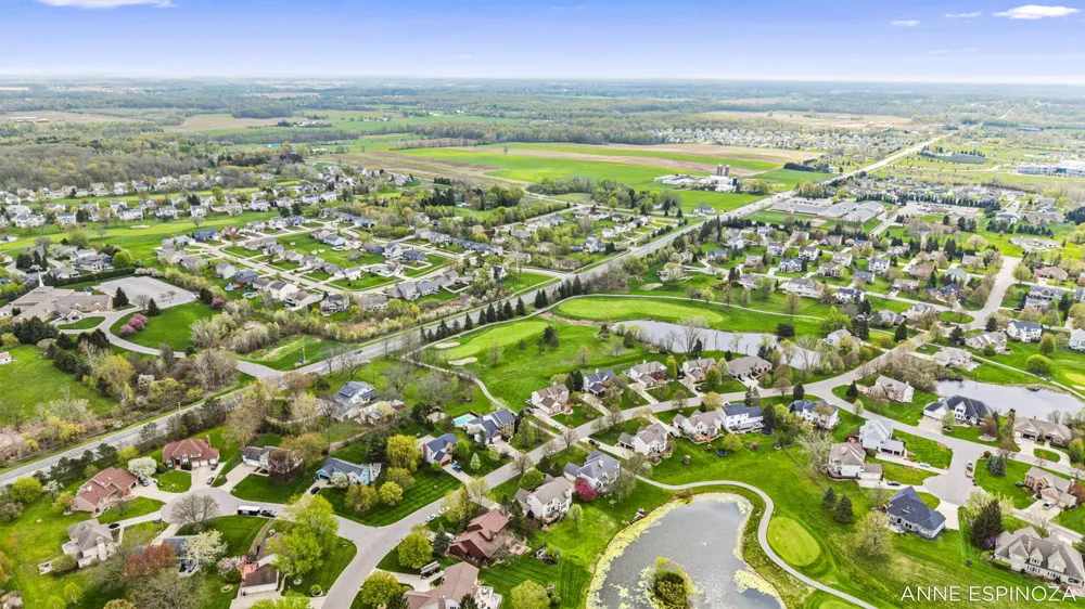 7423 Old Lantern Drive SE Gaines Charter Township, MI 49316