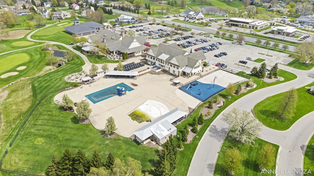 7423 Old Lantern Drive SE Gaines Charter Township, MI 49316