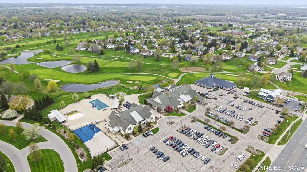 7423 Old Lantern Drive SE Gaines Charter Township, MI 49316