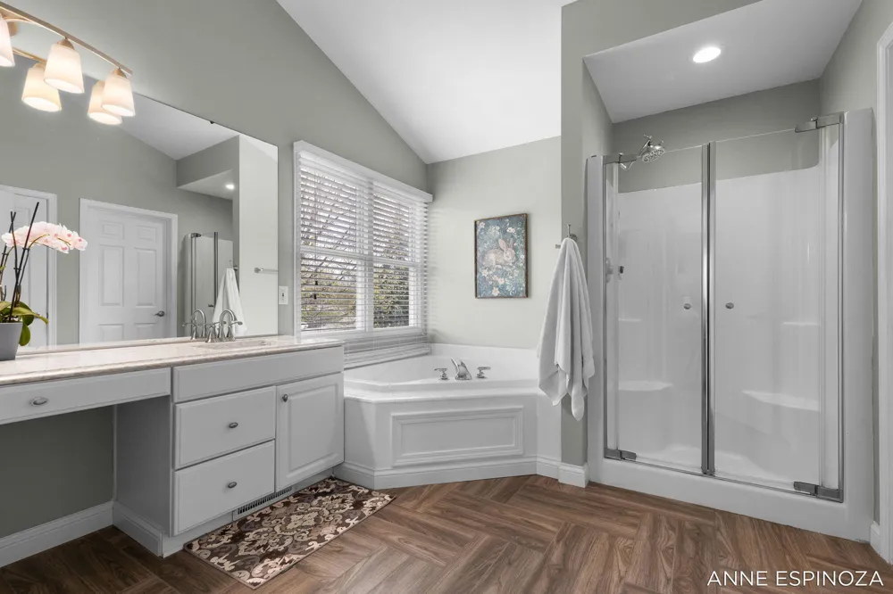 7423 Old Lantern Drive SE Gaines Charter Township, MI 49316
