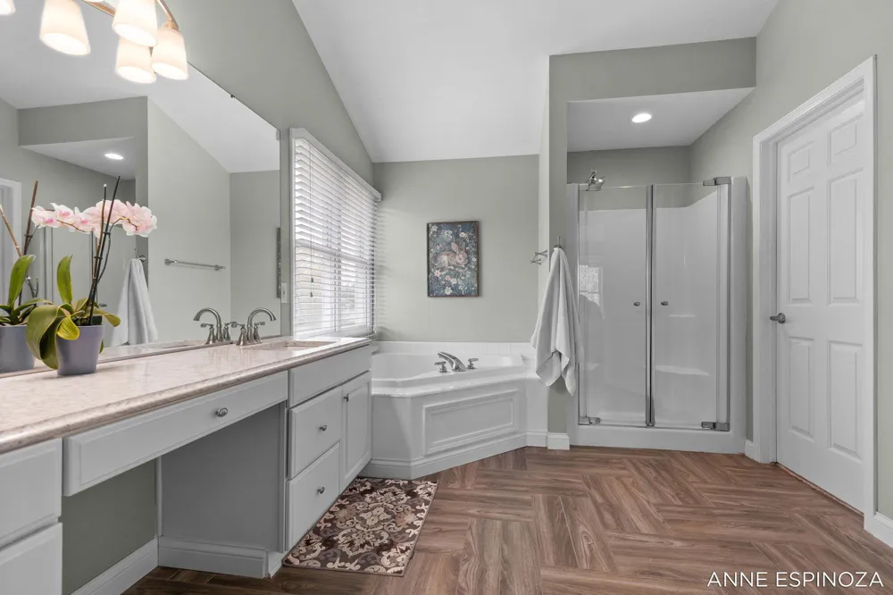 7423 Old Lantern Drive SE Gaines Charter Township, MI 49316