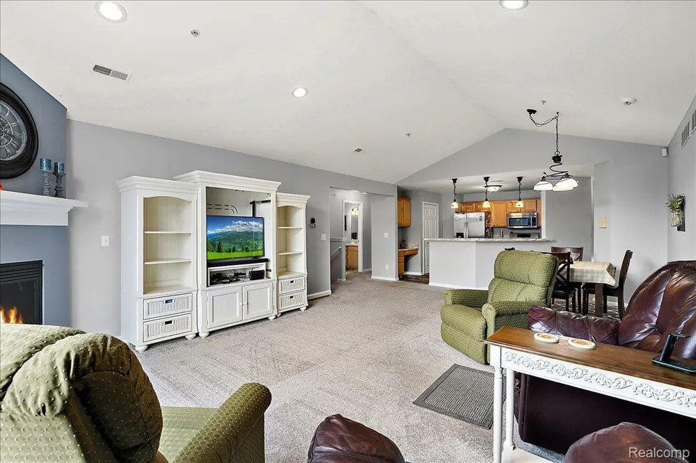 27204 Chantel Drive Walled Lake City, MI 48390