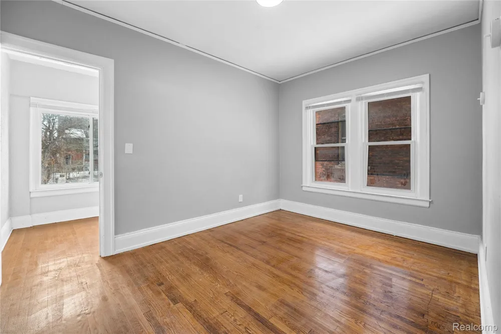 681 Clairmount Street Detroit City, MI 48202