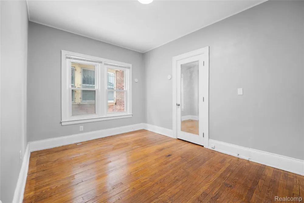 681 Clairmount Street Detroit City, MI 48202