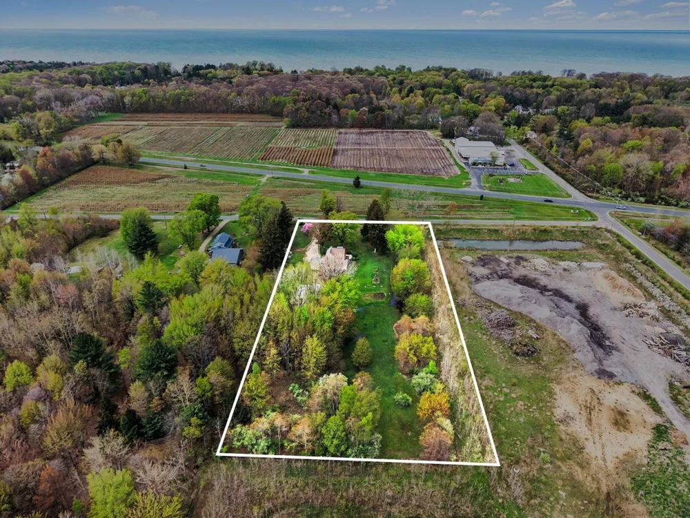 14361 76th Street South Haven Charter Township, MI 49090