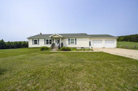 7684 Honey Hollow Road