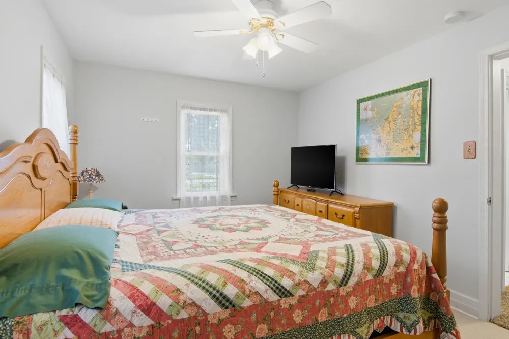 602 E Cayuga Street Kearney Township, MI 49615
