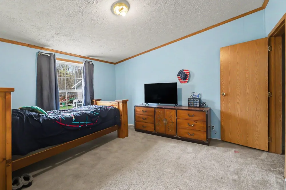 6547 S Outer Loop Drive Logan Township, MI 49405