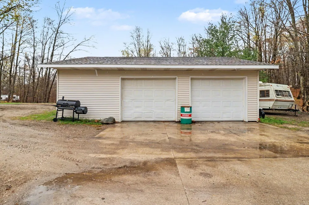 6547 S Outer Loop Drive Logan Township, MI 49405