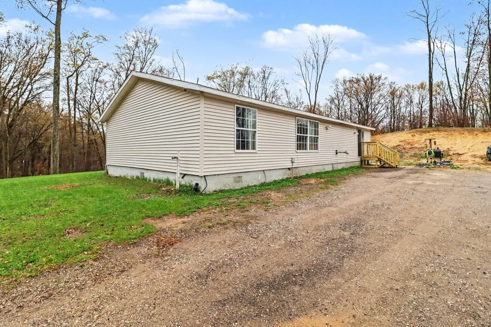6547 S Outer Loop Drive Logan Township, MI 49405