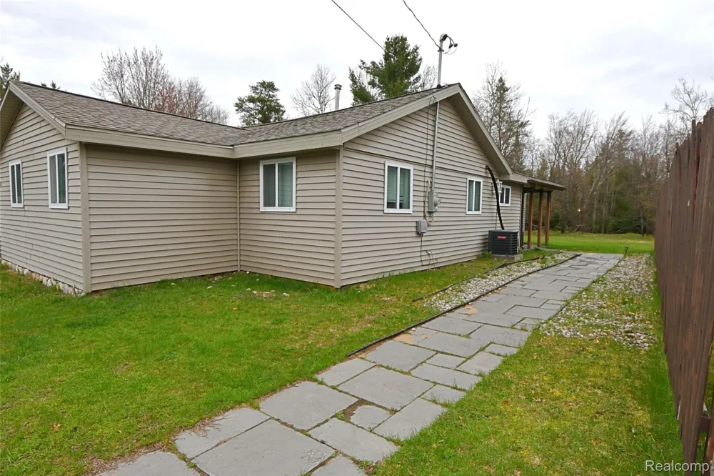 10865 Johnston Boulevard Richfield Township, MI 48656