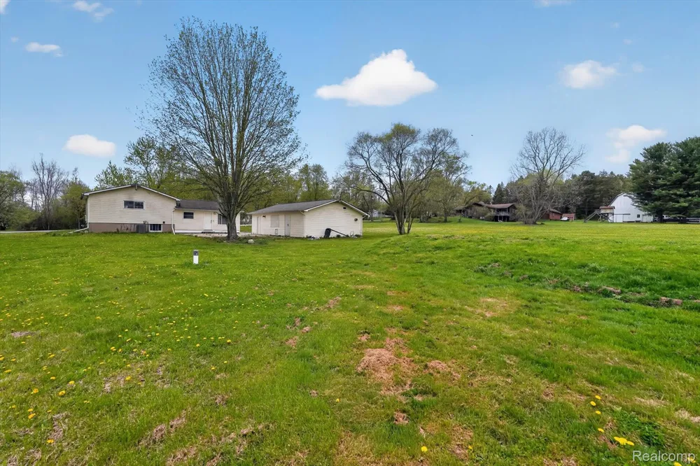 5457 E Frances Road Thetford Township, MI 48458