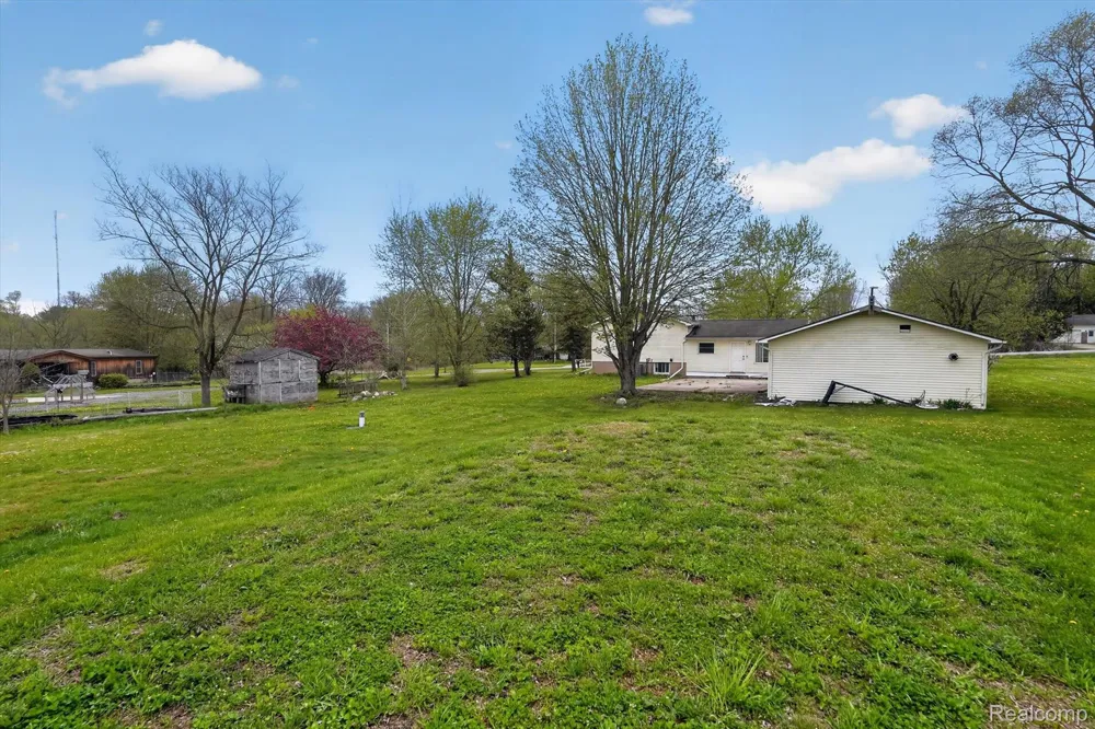 5457 E Frances Road Thetford Township, MI 48458